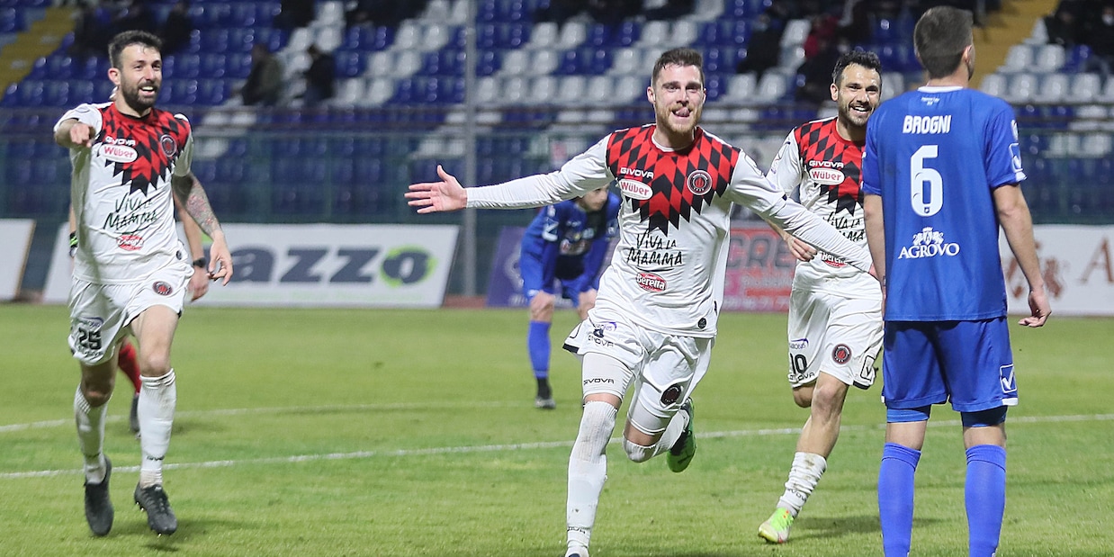 Pronostico Foggia-Catanzaro, benvenuti a Zemanlandia