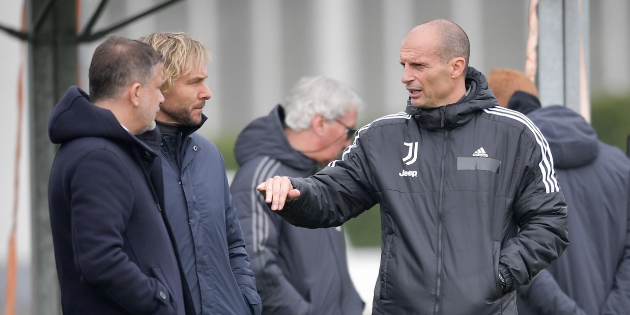 Juve, il mercato dei troppi se