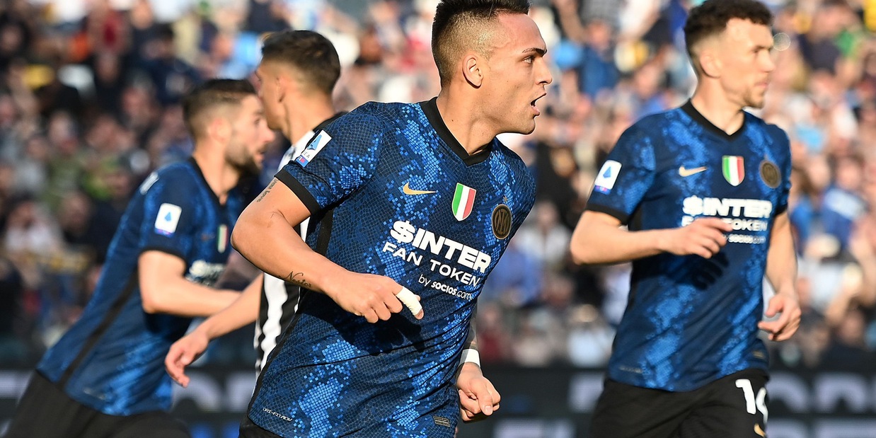 "Manchester United e Arsenal su Lautaro: l'Inter rifiuta una prima offerta"