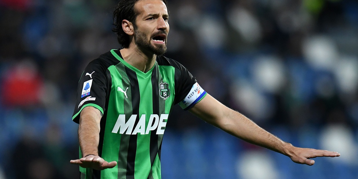 Lazio, rivoluzione in difesa. E spunta Ferrari del Sassuolo…