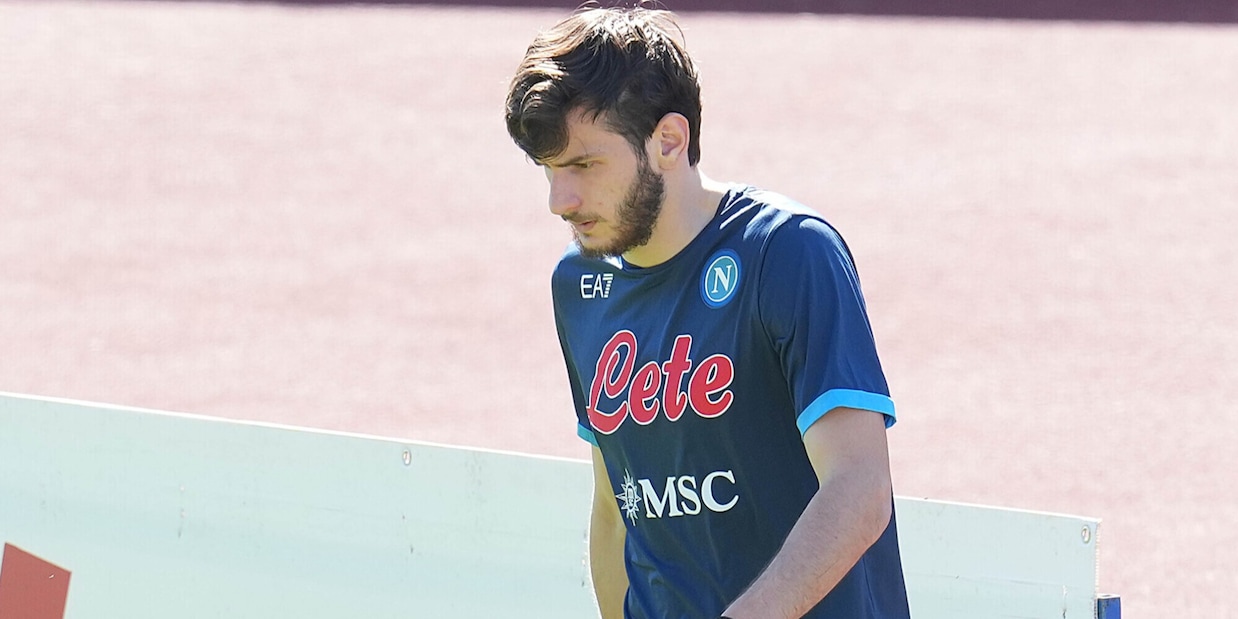 Come si pronuncia il nome Kvaratskhelia? Arriva il video tutorial