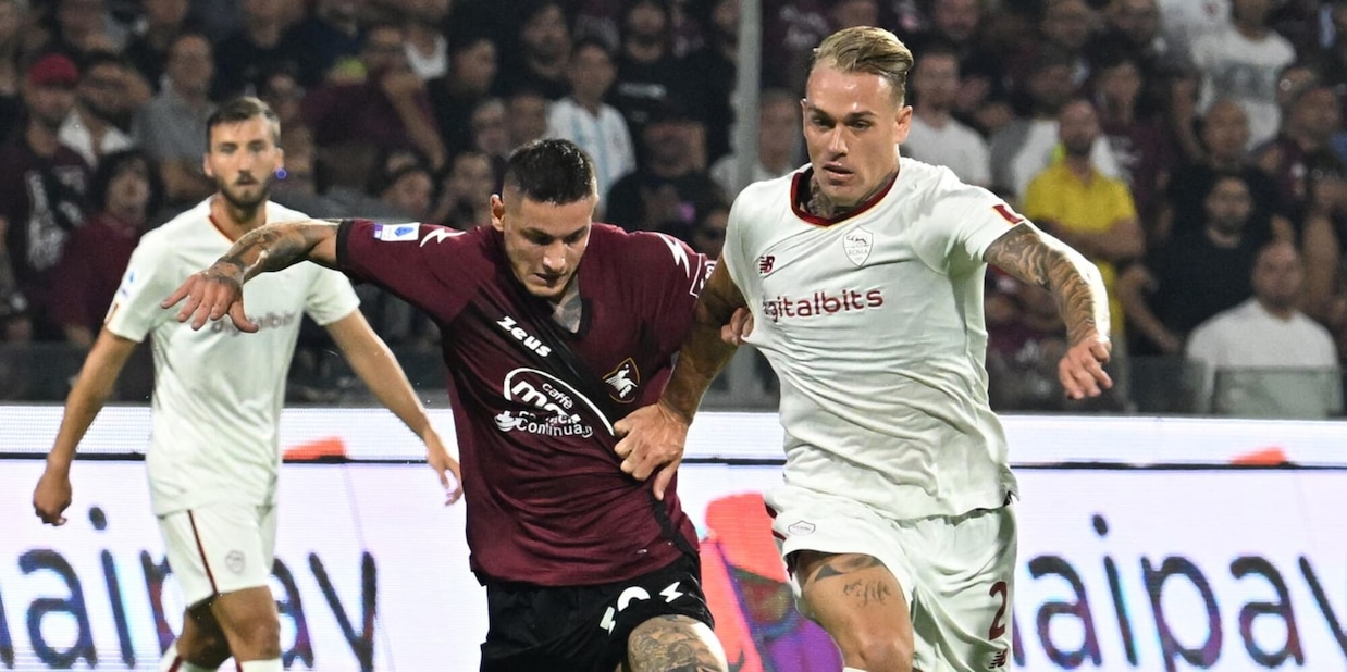 Moviola Salernitana-Roma, su Karsdorp-Mazzocchi non è rigore
