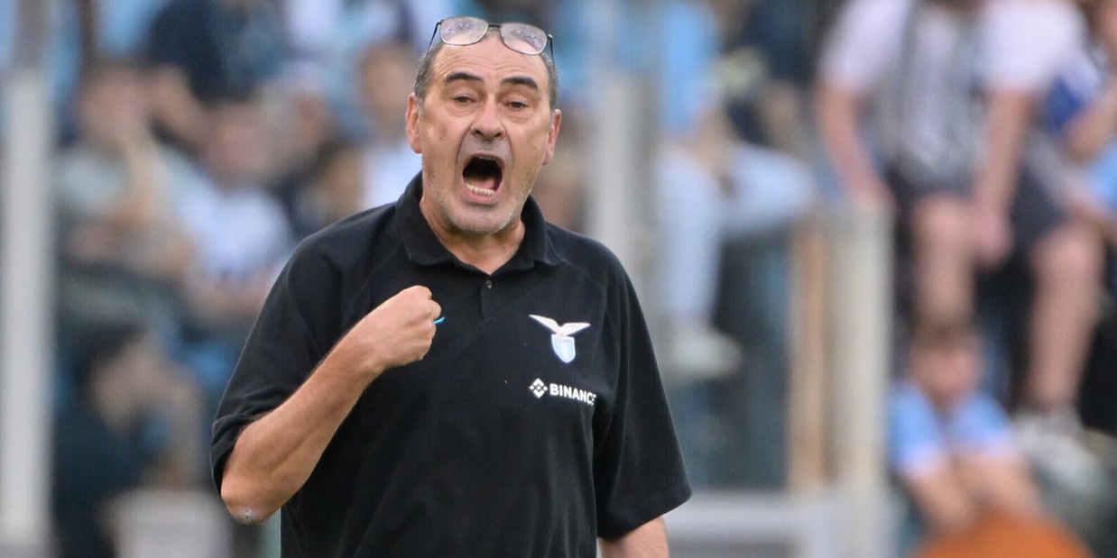 Sarri furioso: "Lotito si cerchi un altro allenatore". Poi spiega il motivo