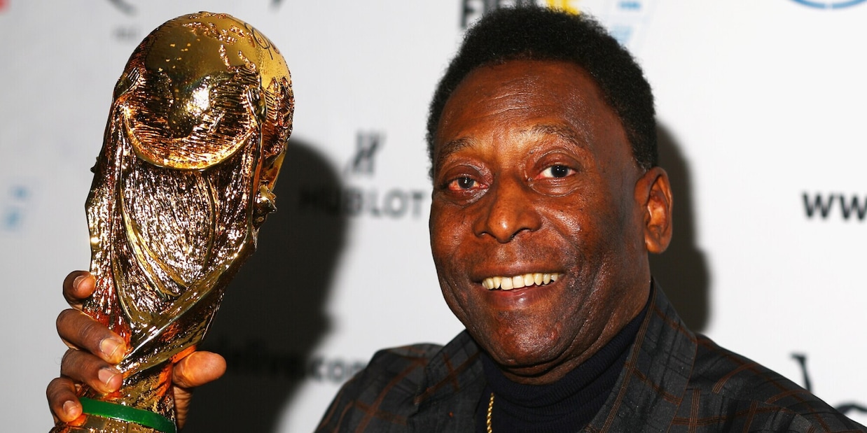 Falcao ricorda Pelé: "Il più grandi di tutti. Re del calcio e del mondo"