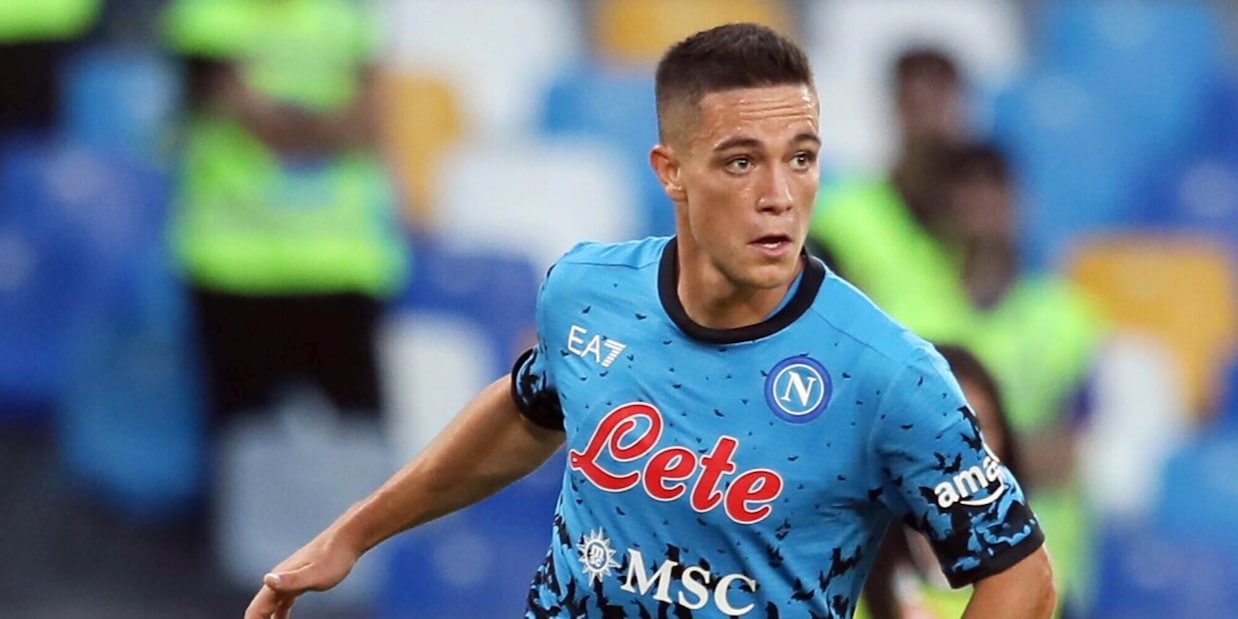 Il Napoli riabbraccia Raspadori