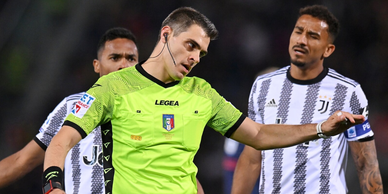 Moviola BolognaJuve, Sozza male anche sui rigori. Monitor in tilt