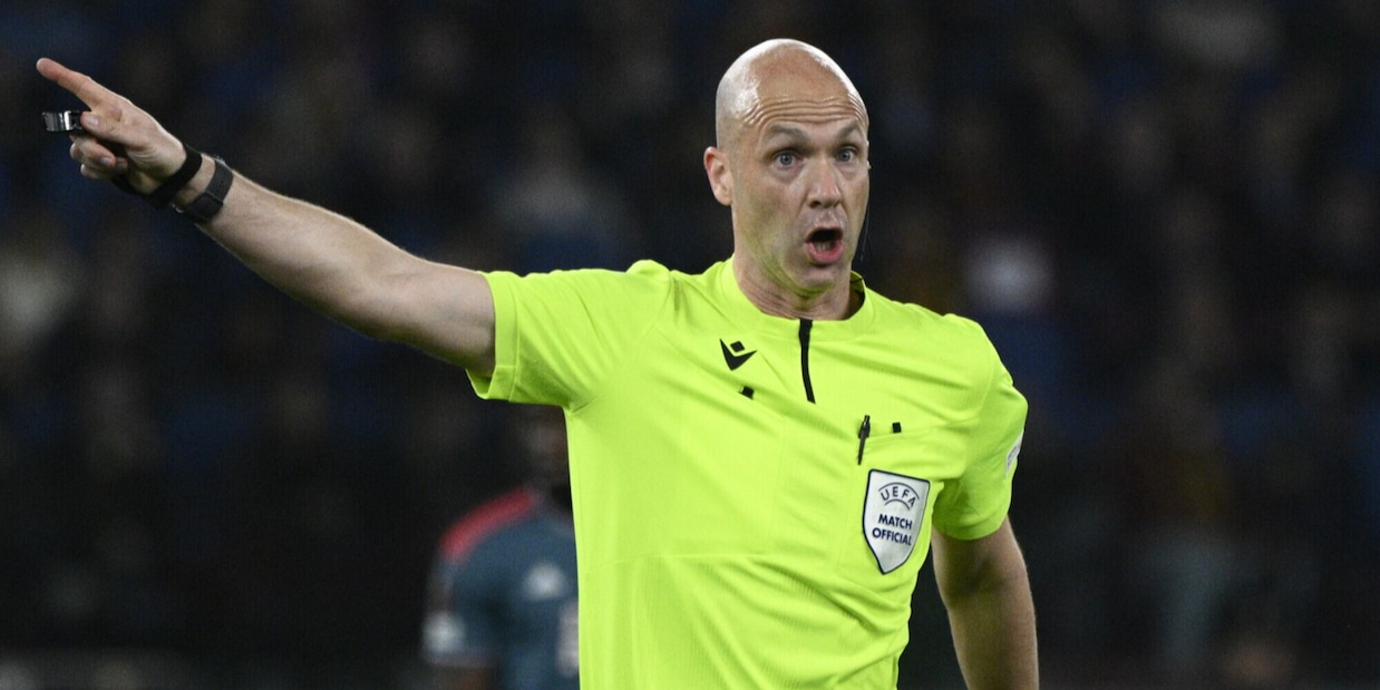 Scelto l'arbitro della finale di Europa League Siviglia-Roma: chi è