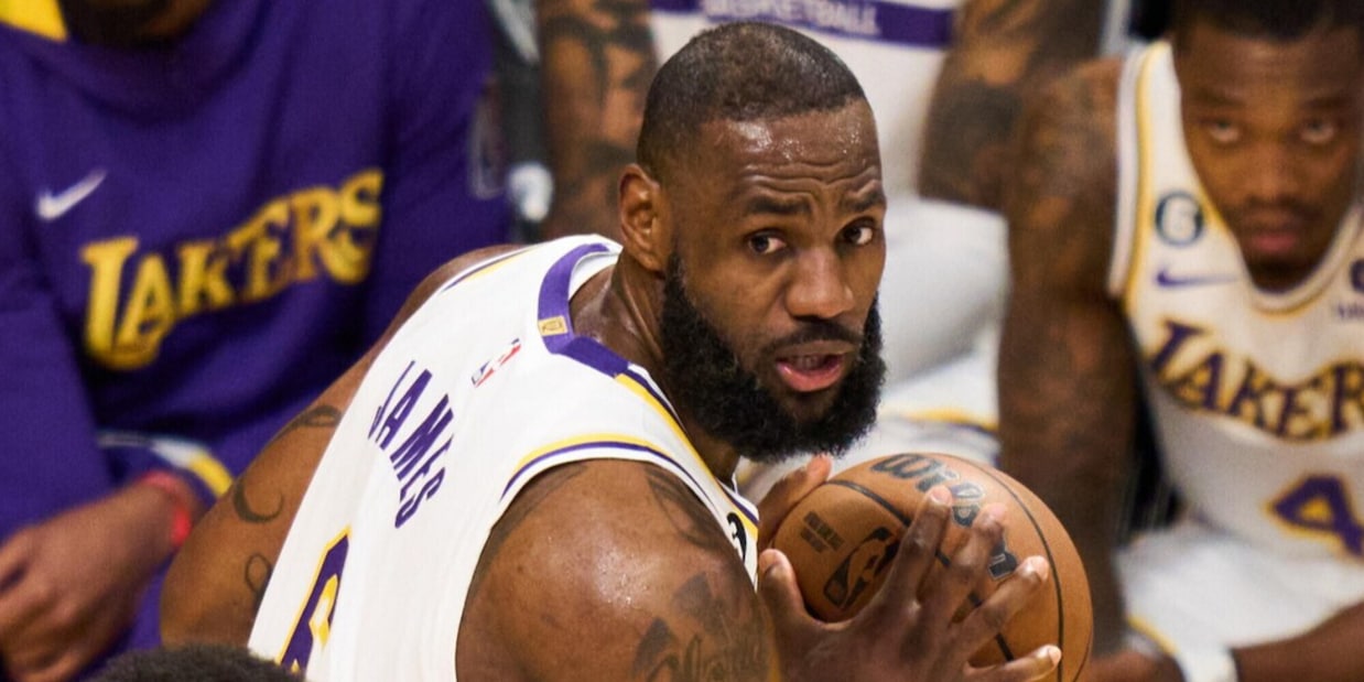 LeBron James e la frase sul suo futuro che spaventa l'Nba: "Devo riflettere"