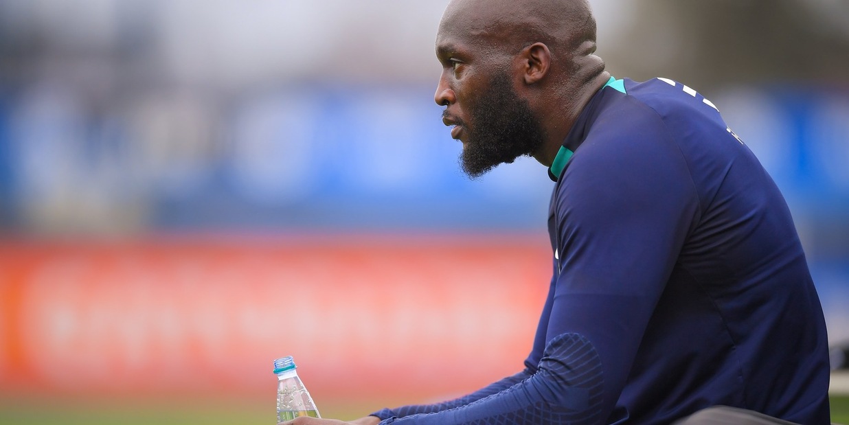 Lukaku aspetta solo la Juve: i messaggi social inviati ad Allegri e a Giuntoli 