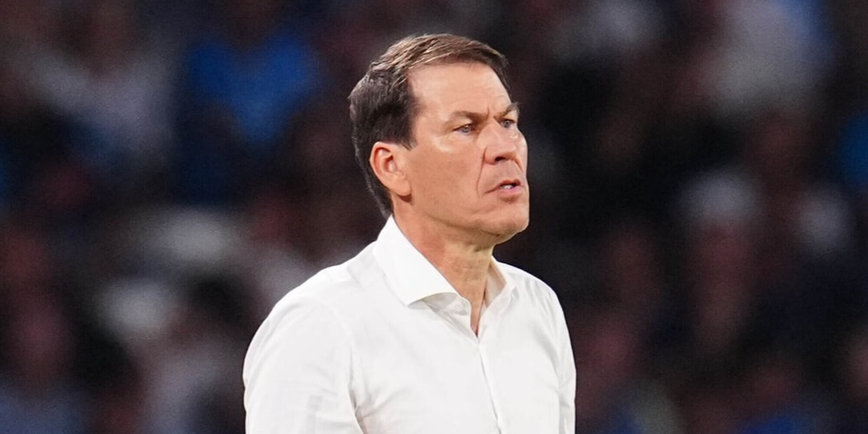 Garcia e il siparietto col giornalista: "Chiesa al centro del villaggio? No..."