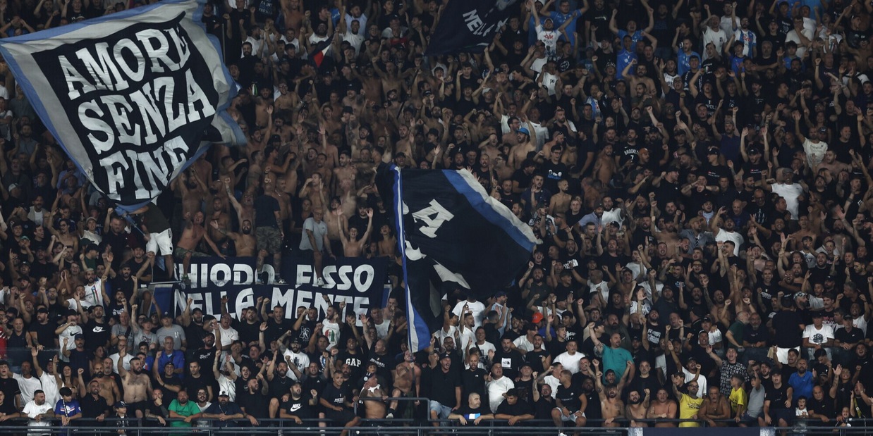 Lazio, indagine per cori razzisti dei tifosi contro i giocatori del Napoli