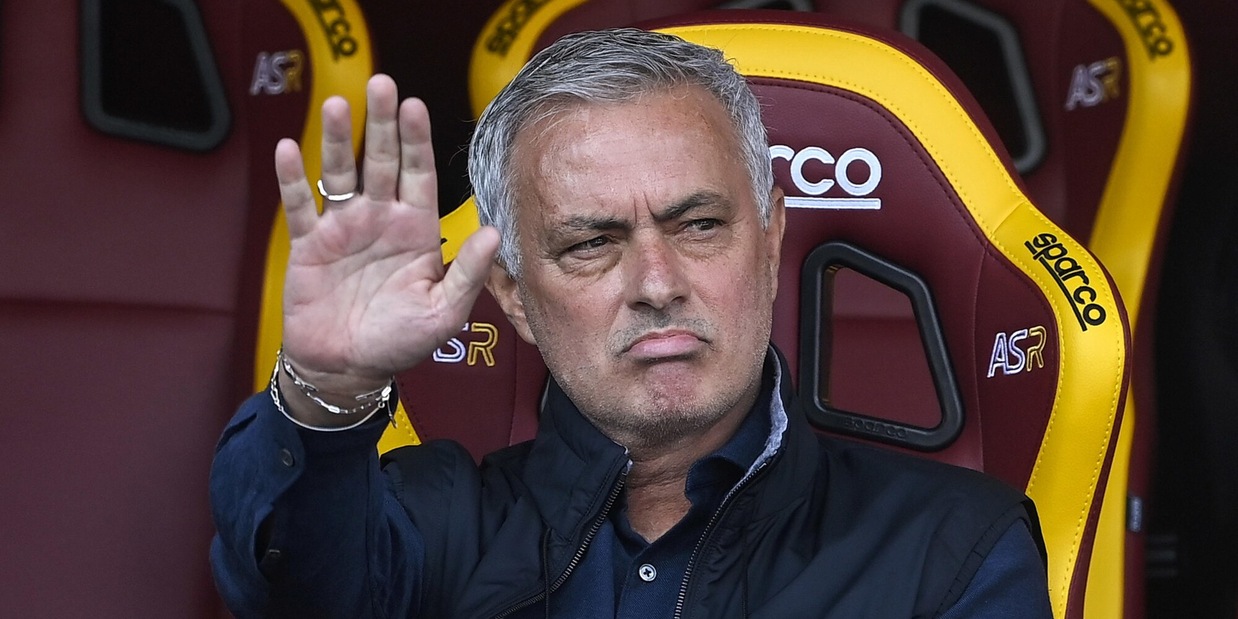 Mourinho e la battuta sul Papu Gomez positivo al doping: "Ho la tosse, ma..."