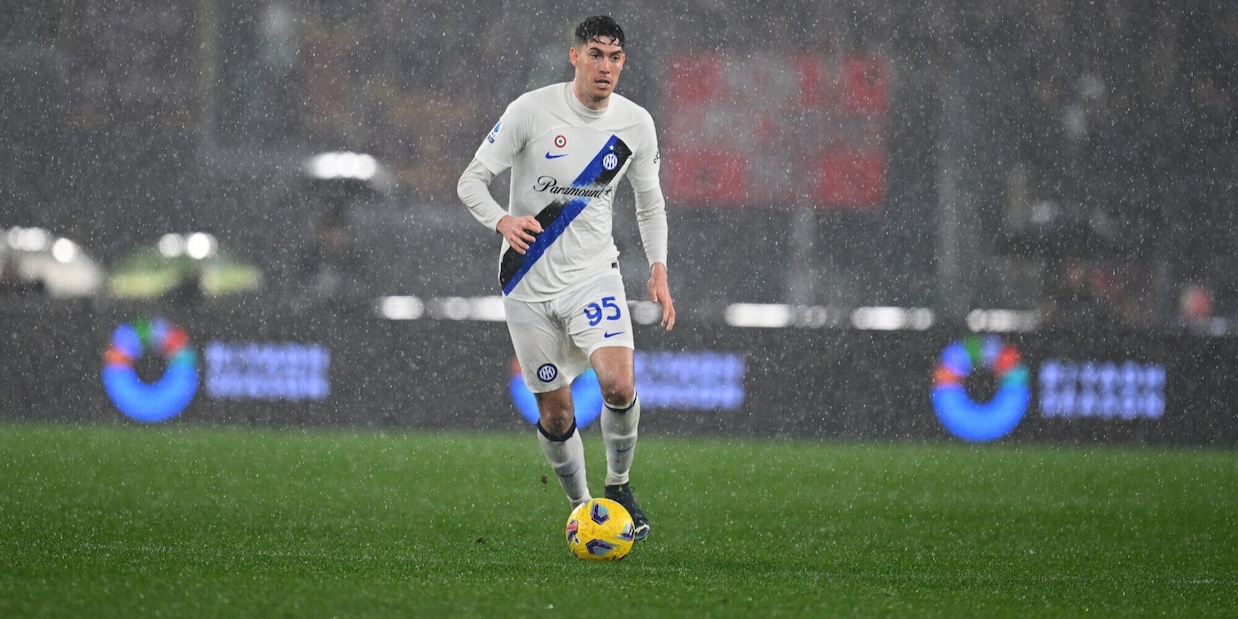 L'esultanza di Bastoni in Roma-Inter: dedica speciale a una stella NBA