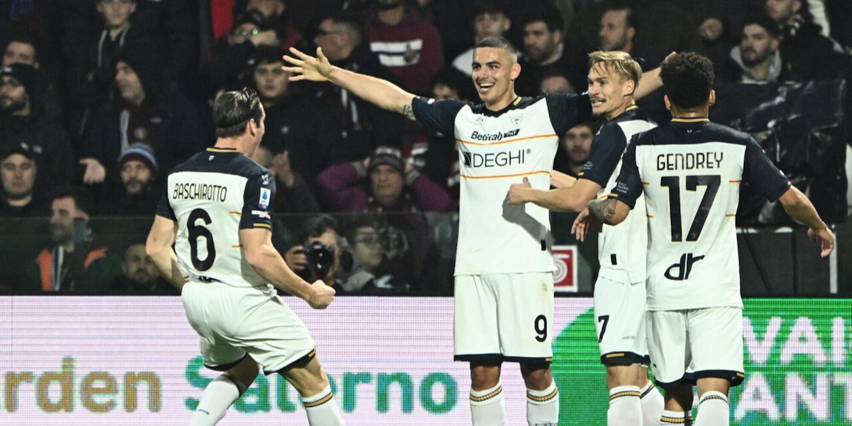 Colpo del Lecce che vince all'Arechi: per la Salernitana è notte fonda