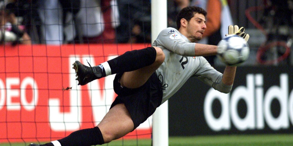 Donnarumma come Toldo a Euro 2000: il dato delle parate