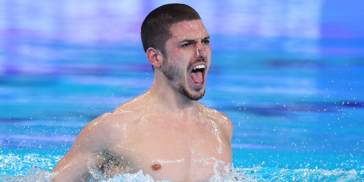 Minisini, l'annuncio a sorpresa che scuote il nuoto: "Mi ritiro, mi sono fatto troppo male"