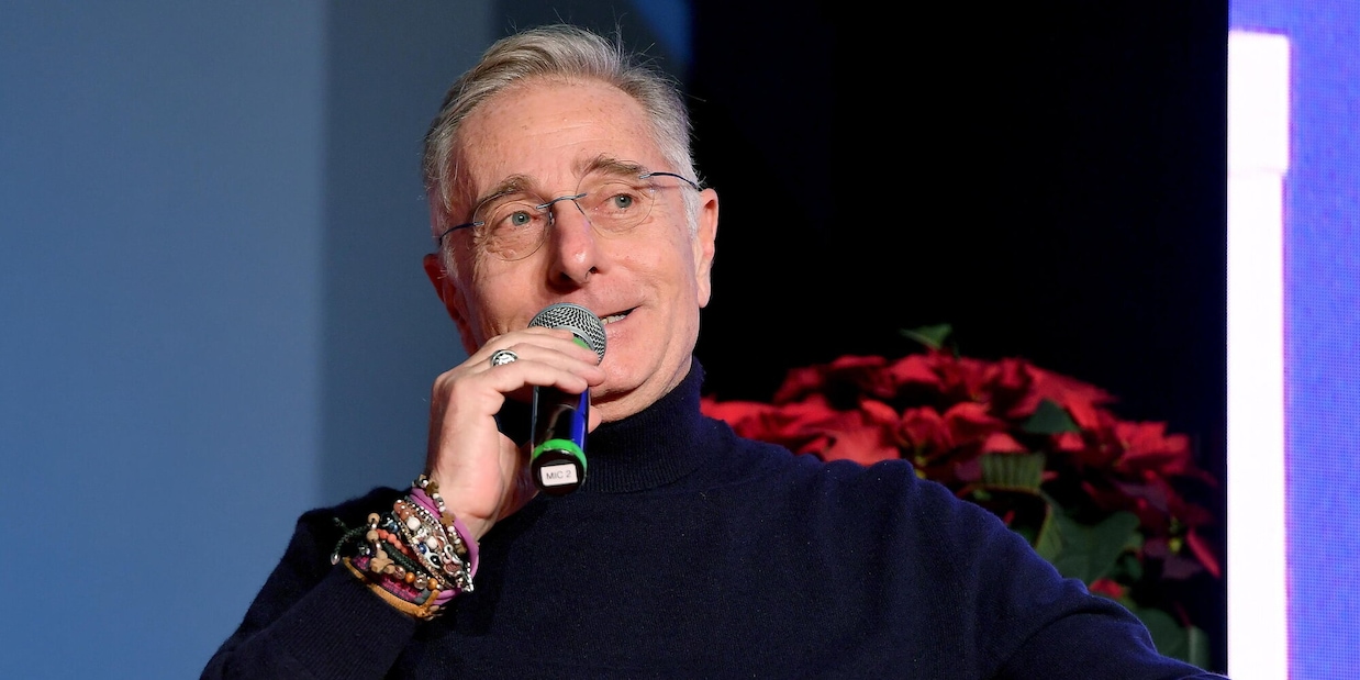 Bonolis lascia l'agenzia di Lucio Presta. E il manager punge Sonia Bruganelli
Bonolis lascia l'agenzia di Lucio Presta. E il manager punge Sonia Bruganelli