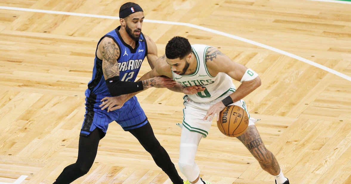 Nba, Boston a valanga su Golden State. Ok Cleveland e Detroit: tutti i risultati