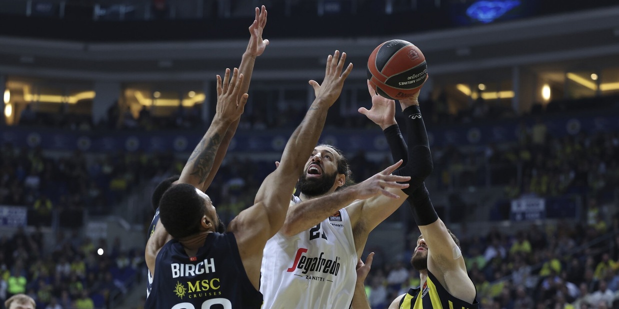 Eurolega, Virtus Bologna travolta a Istanbul: contro il Fenerbahce arriva il 17° ko