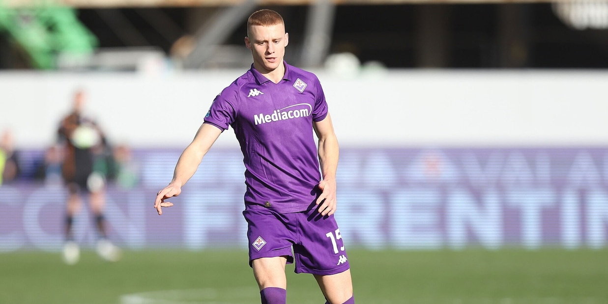 Comuzzo, il Napoli frena: la Fiorentina vuole 40 milioni