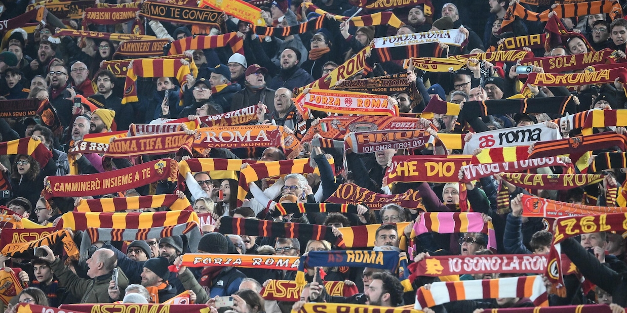 Roma, chiusa una parte della Curva Nord contro il Porto per gli incidenti con i tifosi dell'Eintracht  
