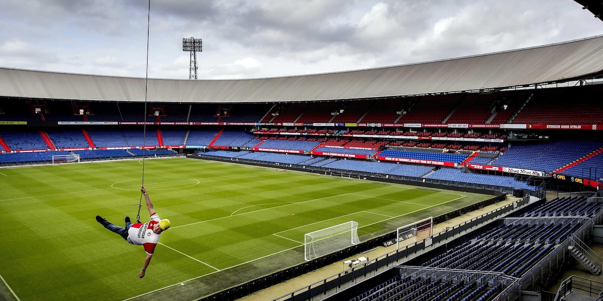Dieci curiosità sul "De Kuip", lo stadio più incredibile d'Olanda