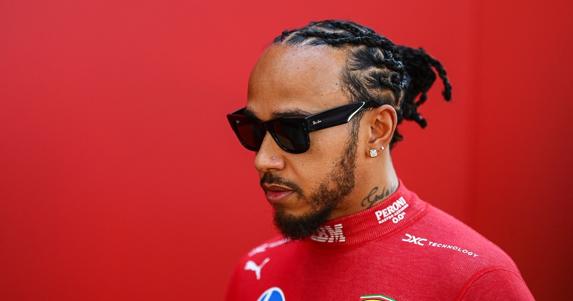 Hamilton prima del debutto: "Zero pressione. La potenza della Ferrari è una vibrazione diversa" 
