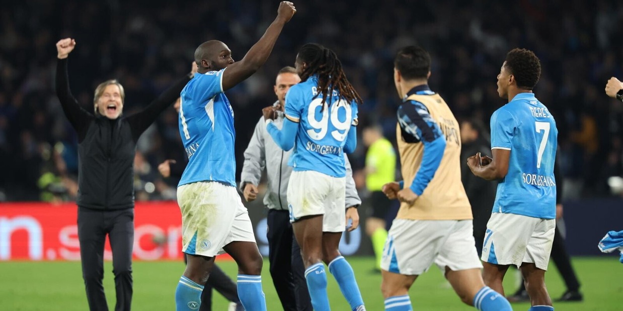 Napoli ritrovato: Conte addosso all'Inter