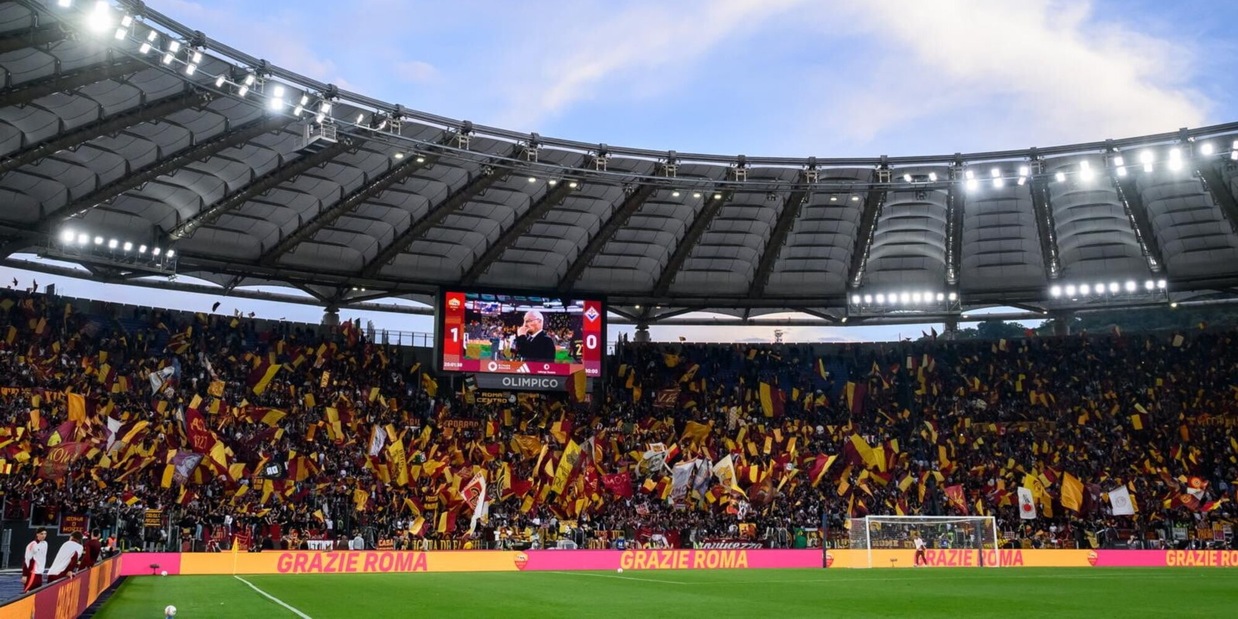 Roma-Milan, l'Olimpico sarà tutto giallorosso: anche i posti in Distinti Nord-Ovest in vendita 
