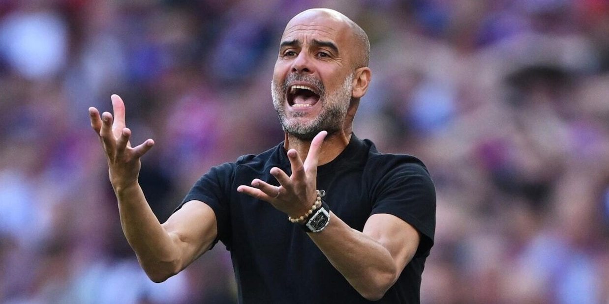 L'ultimatum di Guardiola al Manchester City: "Rosa ridotta o lascio il club" L'ultimatum di Guardiola al Manchester City: "Rosa ridotta o lascio il club"