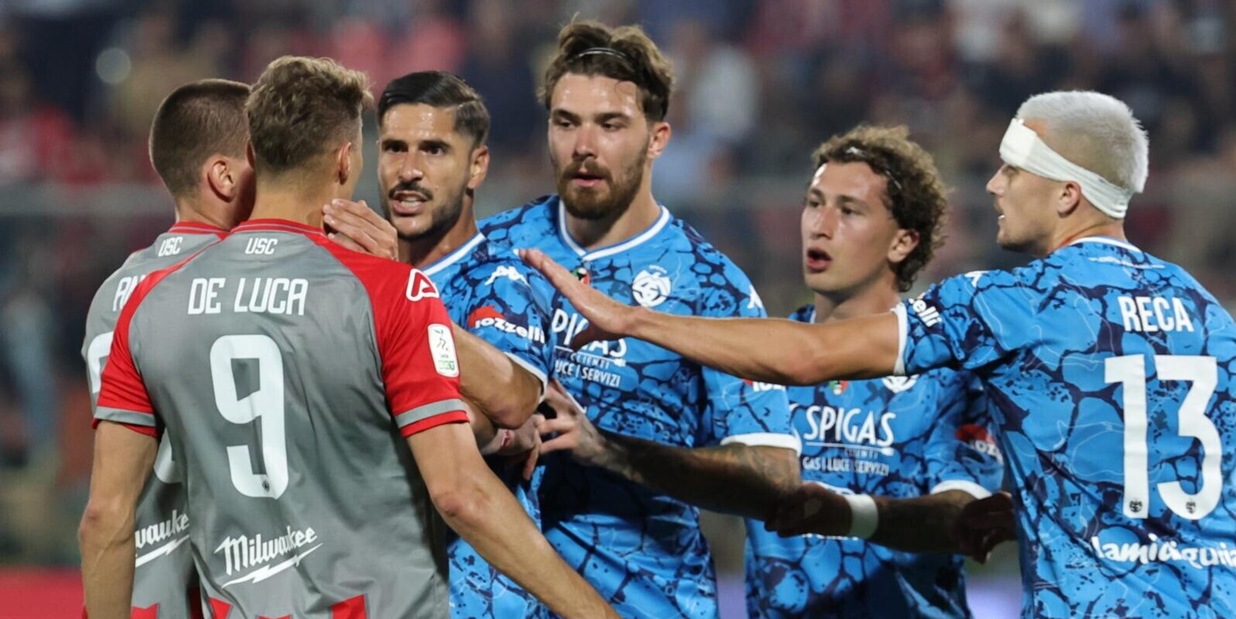 Serie B, la finale sospesa