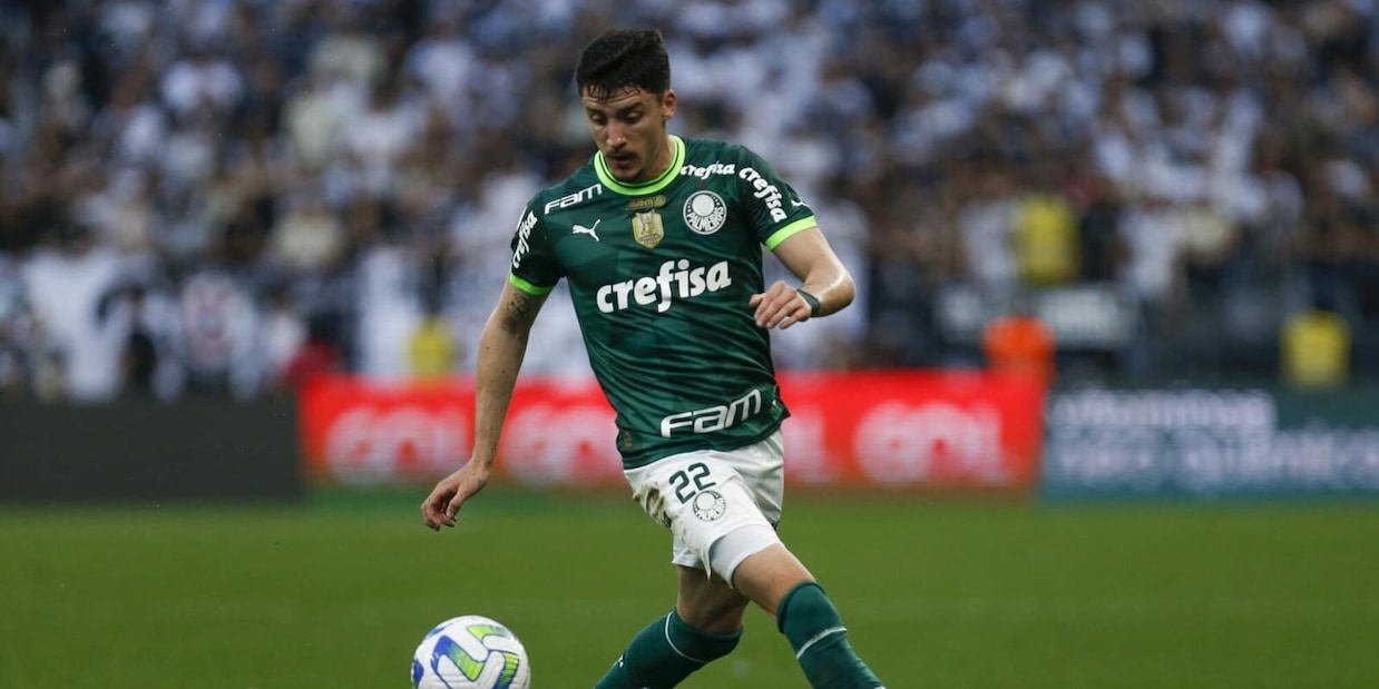 Juve, piace Laporte. Per la fascia c’è Piquerez