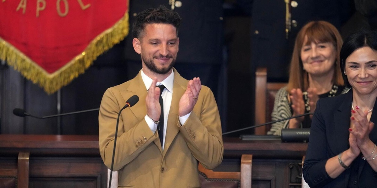 Mertens si ritira dal calcio giocato: l'ultima partita sarà con Hamsik