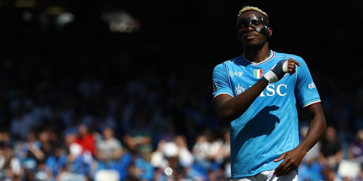 Napoli, Osimhen assente per le visite mediche: il comunicato ufficiale del club