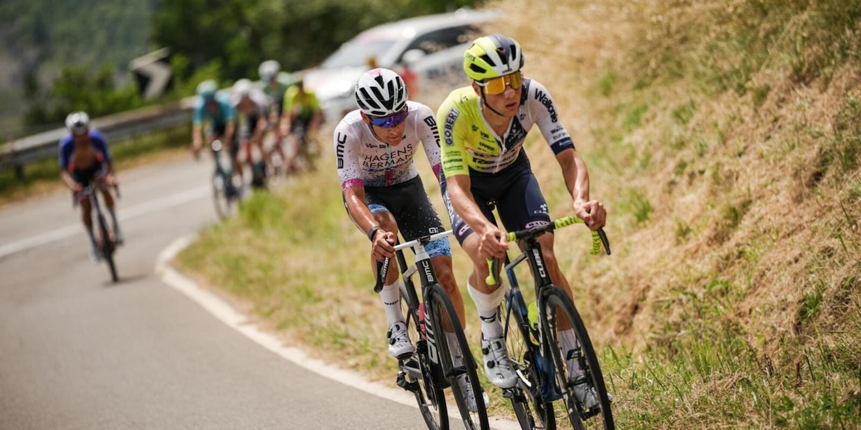 Dramma al Giro della Valle d'Aosta, perde la vita a 19 anni dopo una caduta