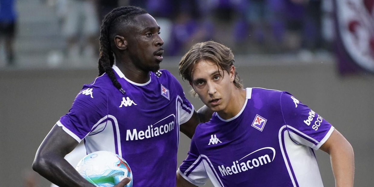 Fiorentina-Carrarese 2-0: doppietta di Kean e cori dei tifosi per Pioli nell'amichevole del Viola Park