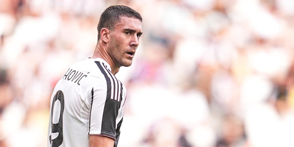 Juve, lo Stadium fischia e abbandona Vlahovic: protagonista tra luci e ombre