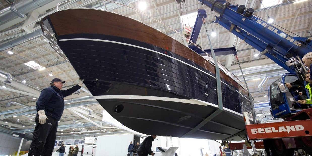 
            
            Riello sgr acquisisce controllo napoletana Apreamare
          