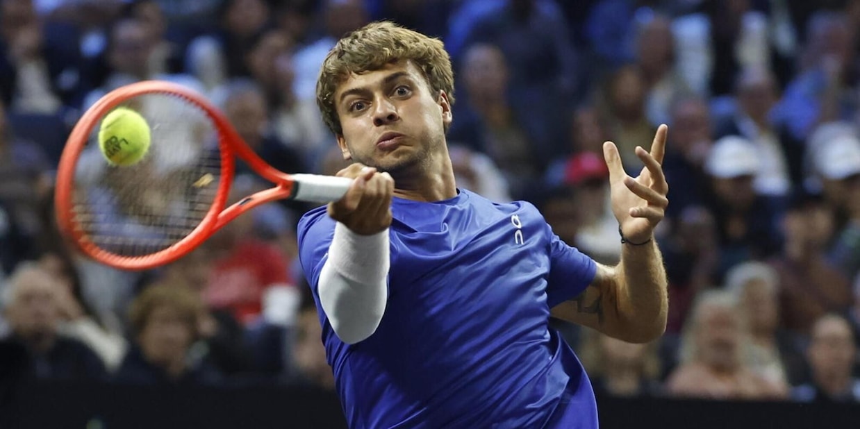 Cobolli e la battuta su Federer in tribuna: "Vedo Roger, e se c'è lui...". Yannick Noah scoppia a ridere