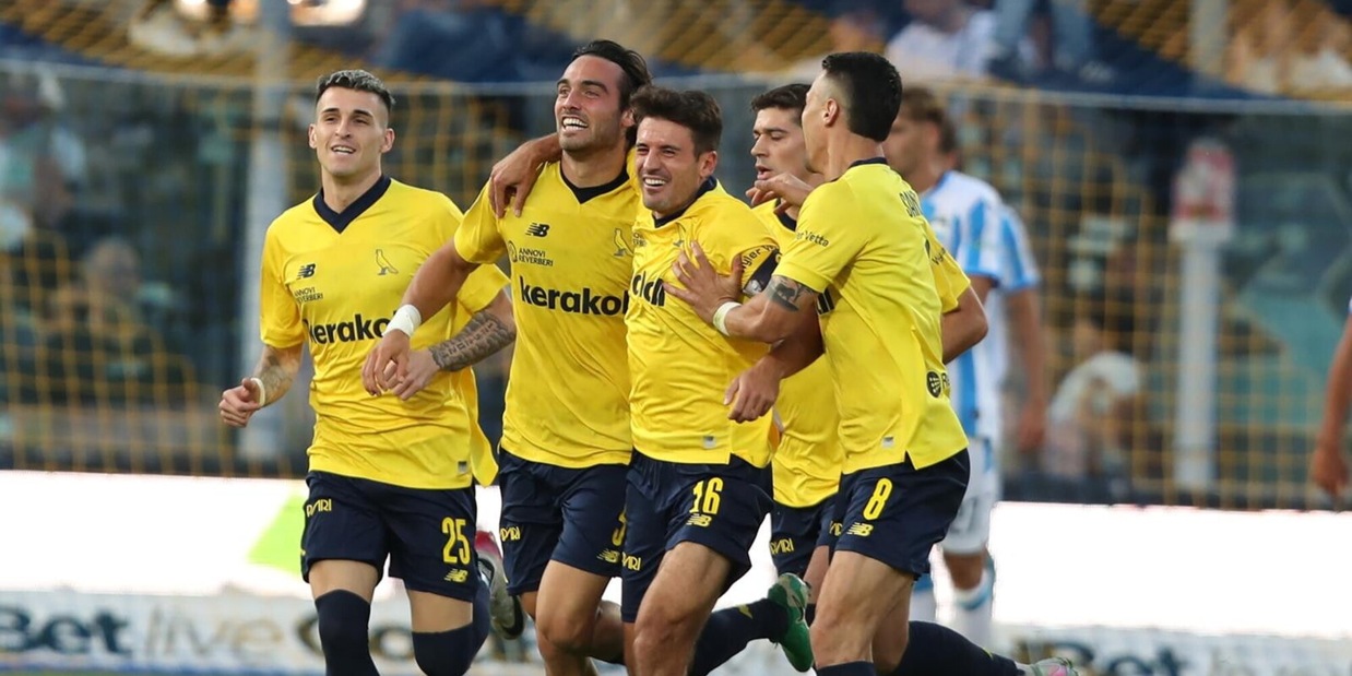 Serie B, il Modena batte il Pescara e conquista il primato solitario