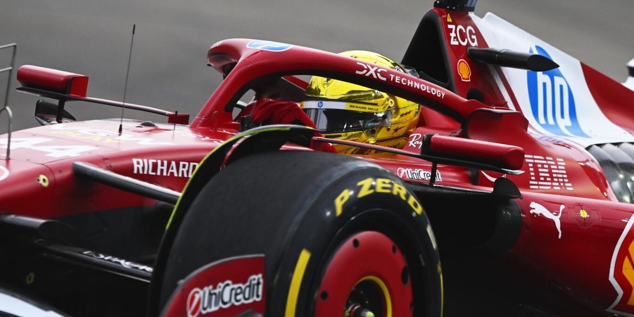 F1, qualifiche Gp Singapore: pole position per Russell. Deludono le Ferrari