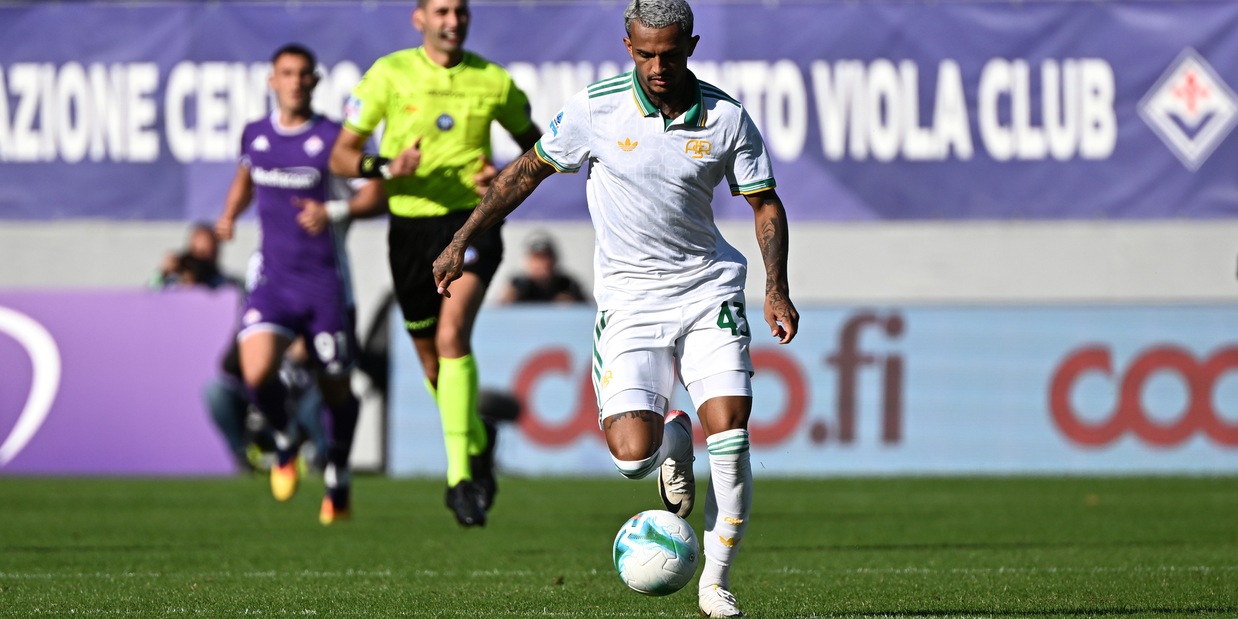 
            
            Roma: contusione Wesley, salta la chiamata del Brasile
          