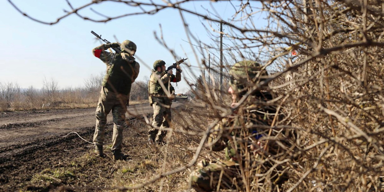 
            
            Mosca, intercettati nella notte 184 droni ucraini
          