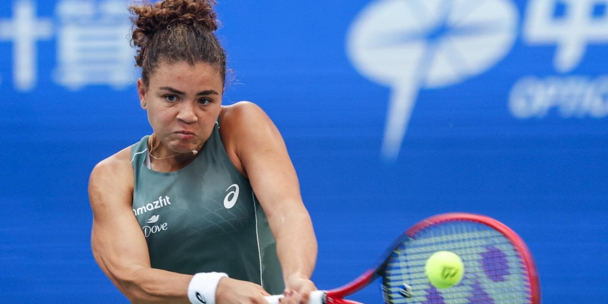 Wuhan, Paolini batte Swiatek in due set e vola in semifinale