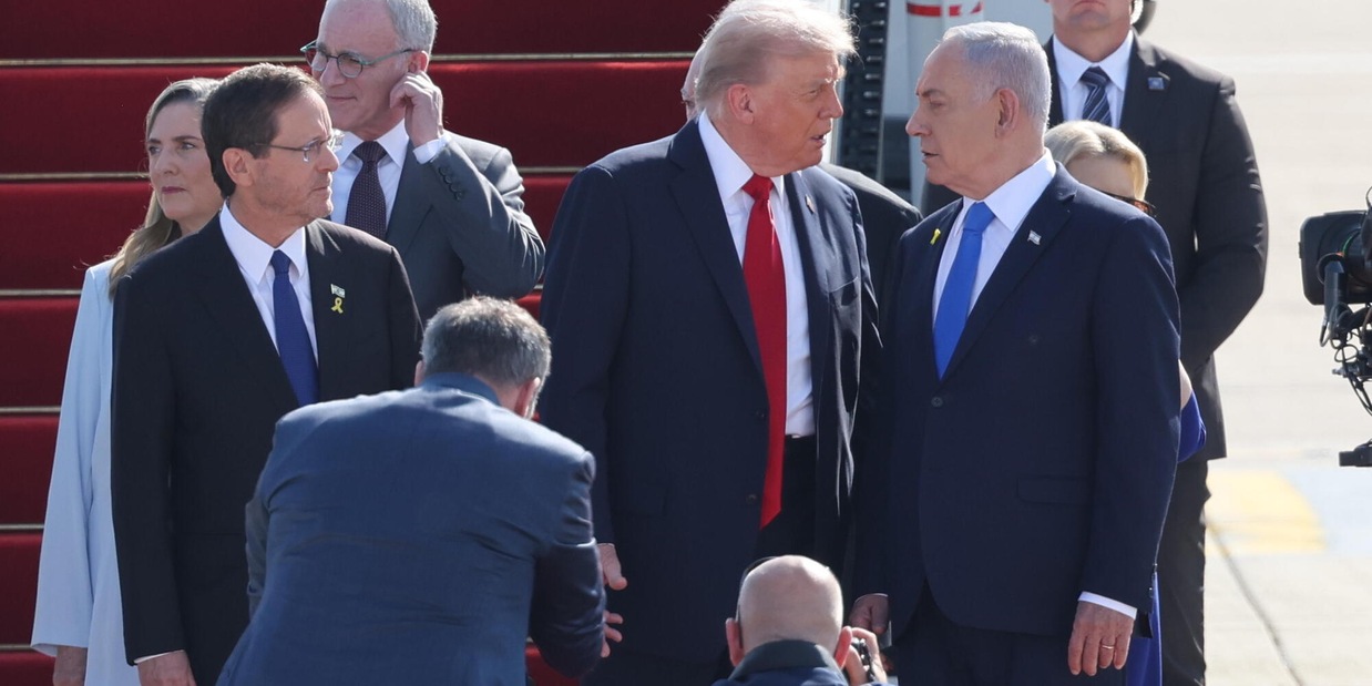 
            
            Trump, 'oggi è un nuovo inizio'
          