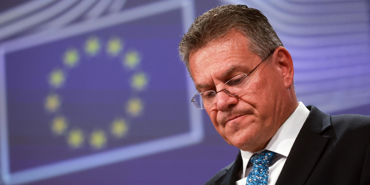 
            
            Sefcovic, 'contatti costruttivi con ministro cinese'
          