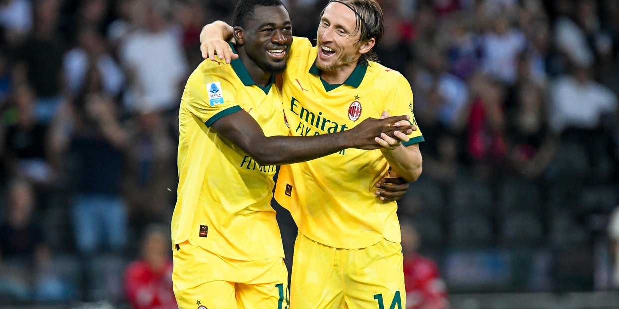 
            
            Milan: Modric, due punti persi per colpa nostra
          