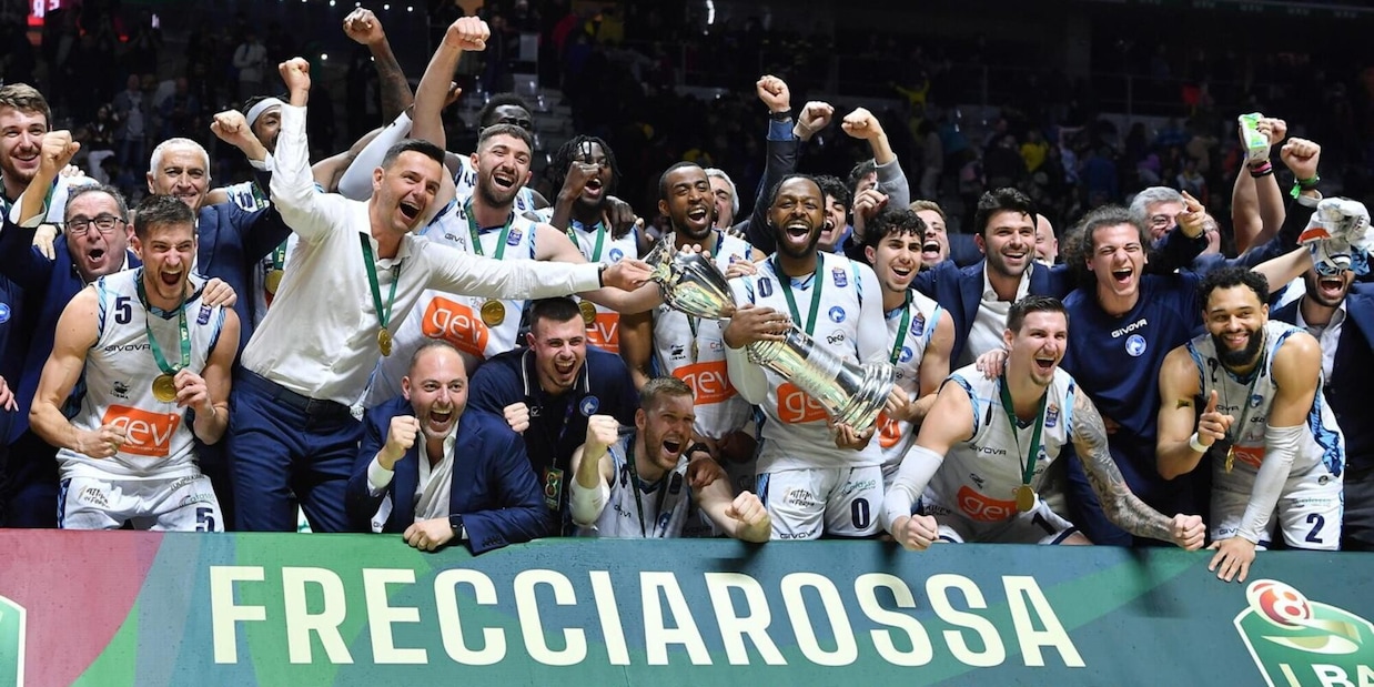 Basket, al via la vendita degli abbonamenti per le Final Eight 2026