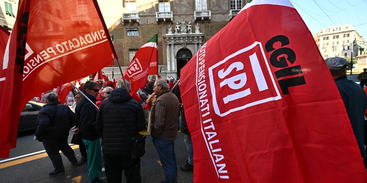 
            
            Cgil, governo penalizza pubblici su liquidazione
          