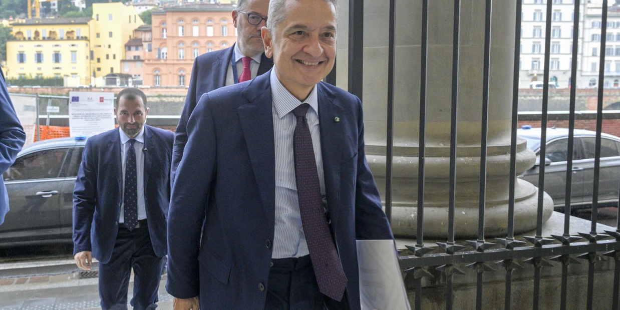 
            
            Panetta,con più pagamenti digitali cresciuto gettito Iva
          